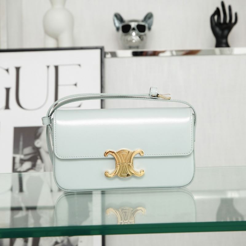 Ce1i*e triomphe bags